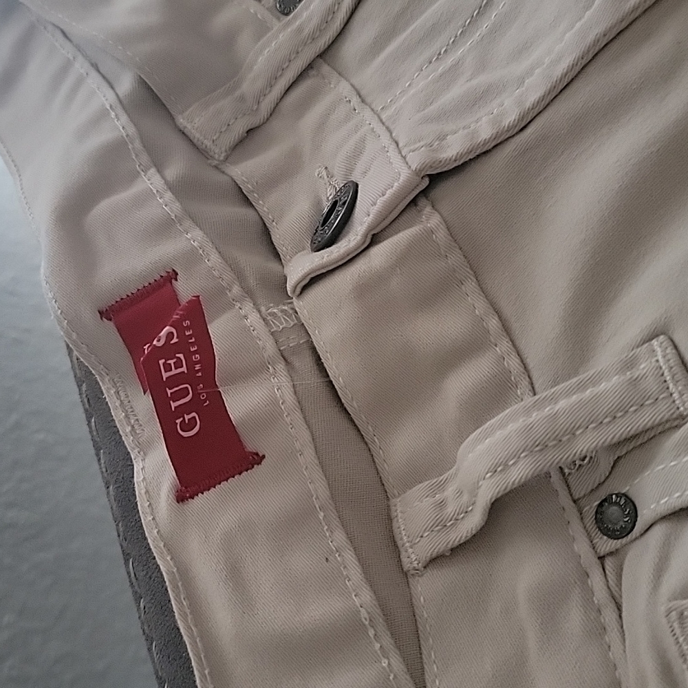 Guess man baige jeans